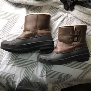 Women’s boots size 10